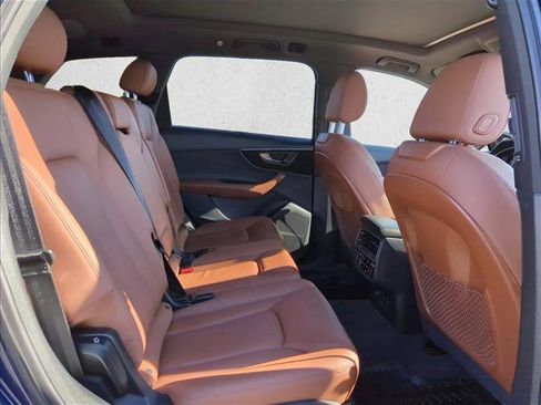 Used 2021 Audi Q7 2.0T Premium Plus w/ Executive Package image 17