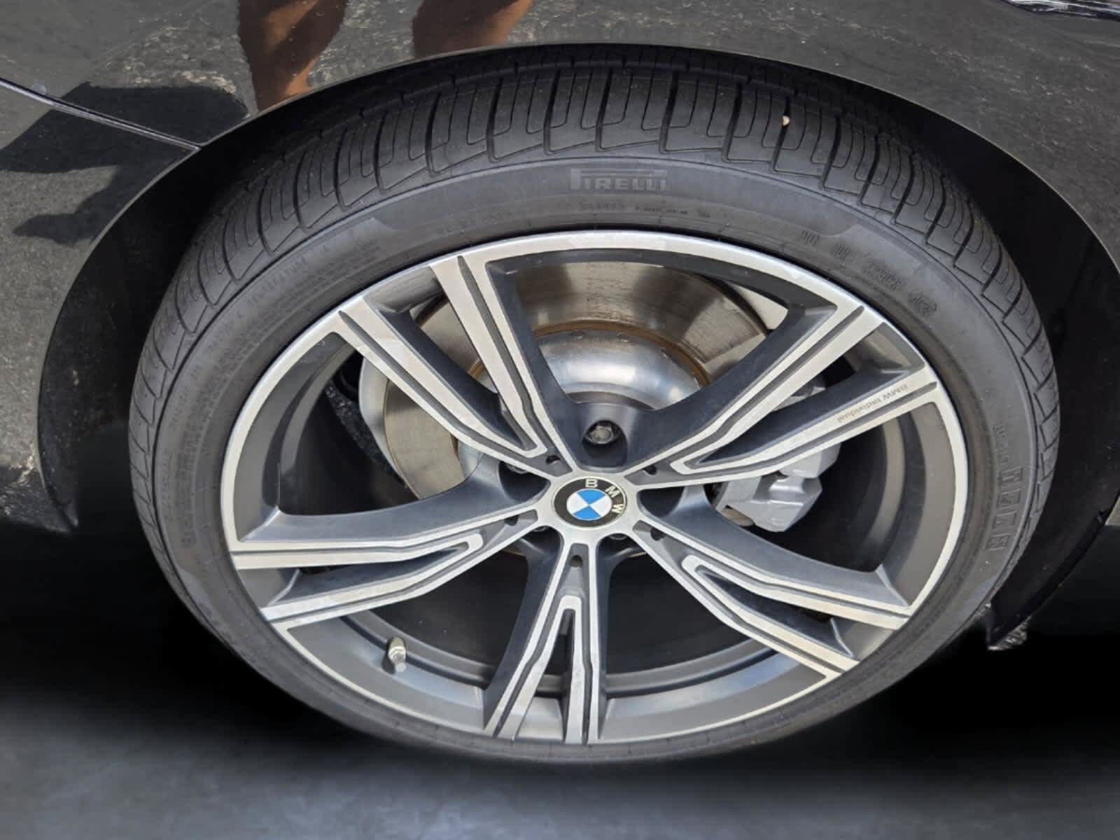 Used 2023 BMW 330i Sedan w/ Premium Package RWD image 18