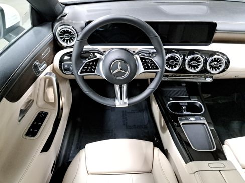 Used 2026 Mercedes-Benz CLA 250 image 17