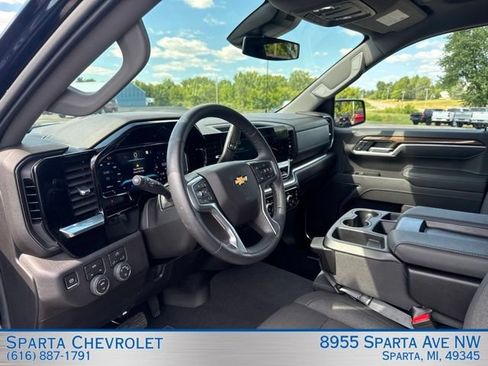 Used 2026 Chevrolet Silverado 1500 LT AWD/4WD image 15