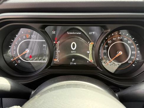 New 2025 Jeep Gladiator Mojave w/ Safety Group AWD/4WD image 25