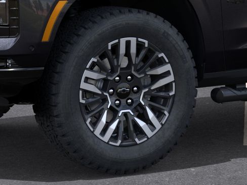 New 2026 Chevrolet Suburban Z71 w/ Comfort Package AWD/4WD image 33