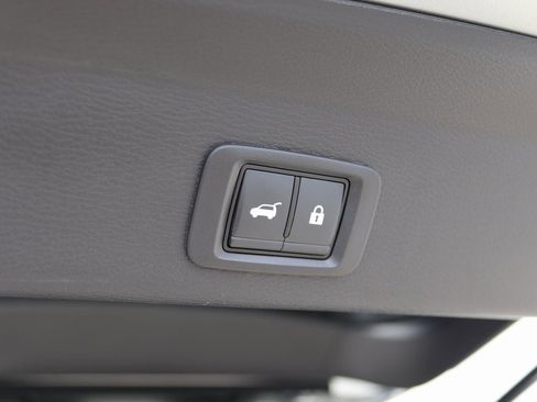 Used 2024 Mitsubishi Outlander SEL image 34