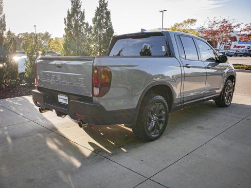 Certified 2025 Honda Ridgeline Sport image 10