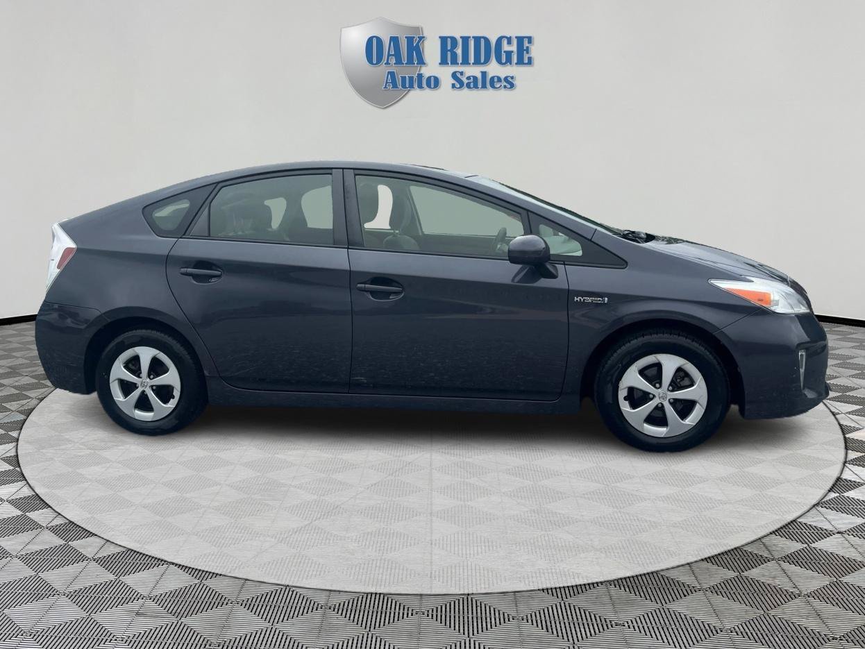 Used 2013 Toyota Prius Three FWD image 4