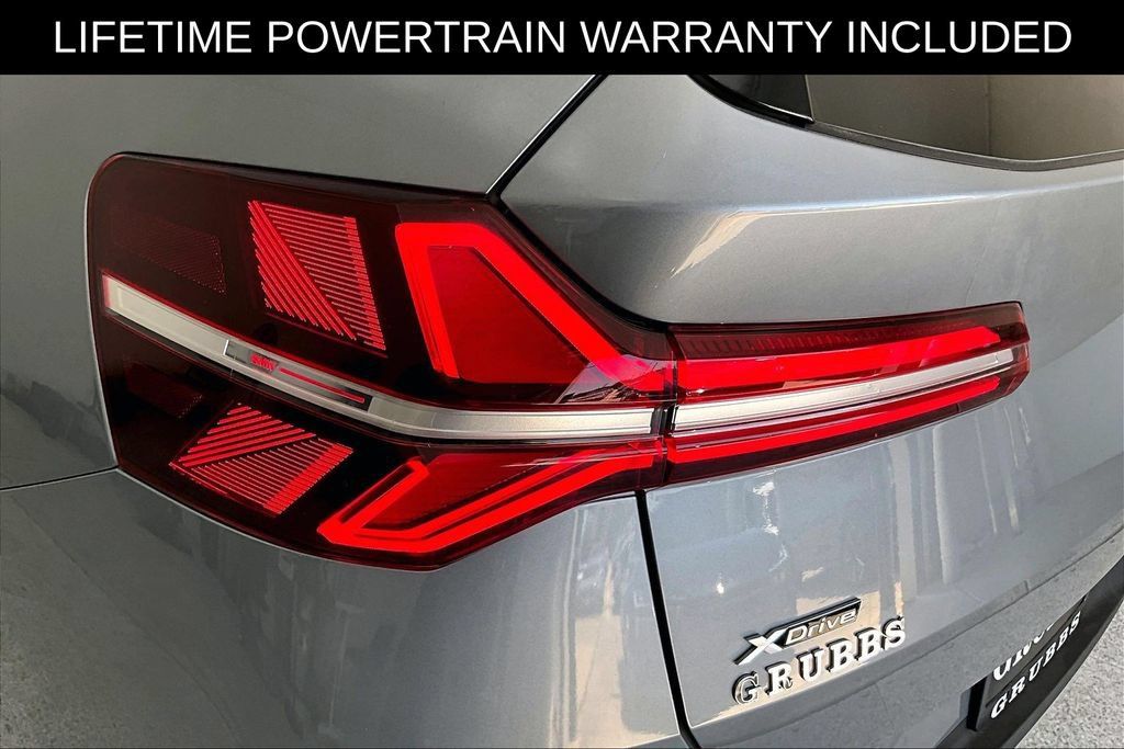 Used 2025 BMW X3 xDrive30i w/ Premium Package AWD/4WD image 39