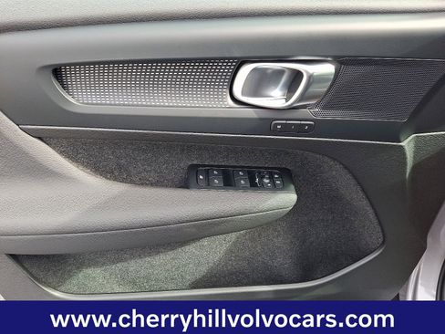 New 2026 Volvo EX40 Plus w/ Climate Package image 9