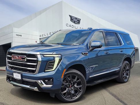 Used 2025 GMC Yukon Elevation AWD/4WD image 1