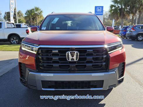 New 2026 Honda Pilot Touring image 8