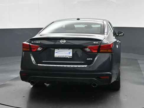 Used 2019 Nissan Altima 2.5 SV AWD/4WD image 6