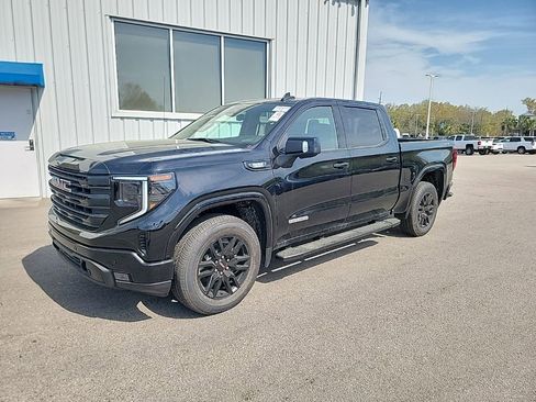 Used 2026 GMC Sierra 1500 Elevation w/ Elevation Premium Package image 1