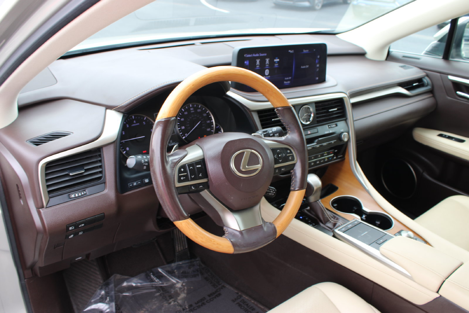 Used 2020 Lexus RX 350 FWD w/ Premium Package image 10