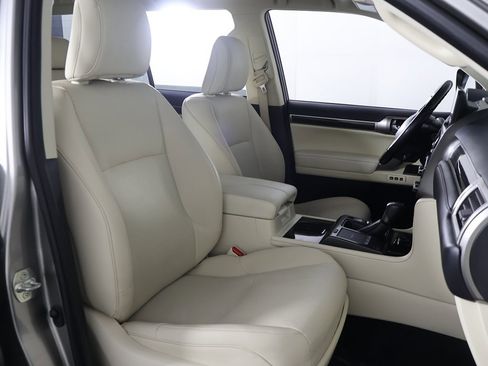 Used 2023 Lexus GX 460 Premium image 34