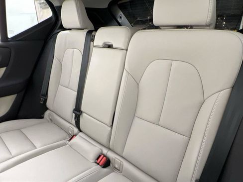 Used 2026 Volvo XC40 B5 Plus w/ Climate Package AWD/4WD image 22