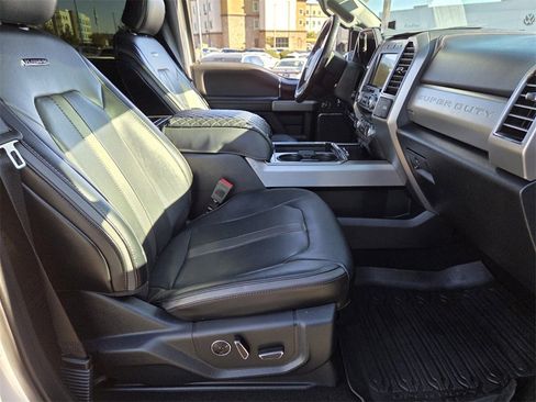 Used 2019 Ford F350 Platinum w/ Platinum Ultimate Package image 20