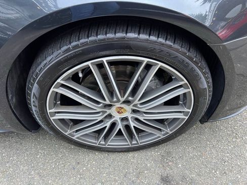 Used 2019 Porsche Panamera 4S AWD/4WD image 13