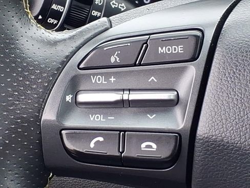 Used 2020 Hyundai Kona Limited image 12