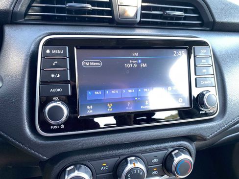 Used 2024 Nissan Versa S w/ Trunk Package image 18