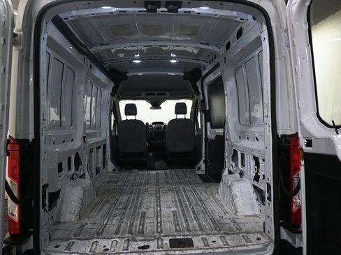 Used 2019 Ford Transit 150 130 Medium Roof image 15