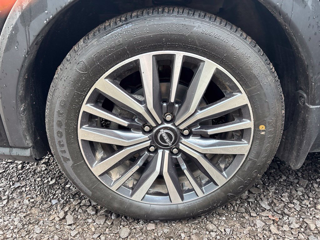 Certified 2024 Nissan Kicks SV FWD image 11