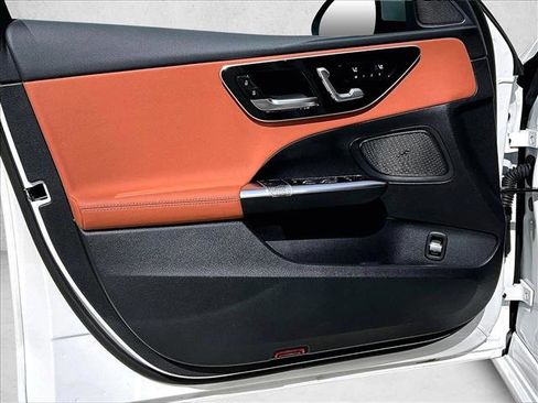 Used 2025 Mercedes-Benz C 300 C 300 image 18