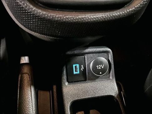 Used 2020 Ford Transit Connect XL image 24