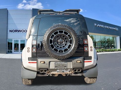 New 2026 Land Rover Defender 110 image 5