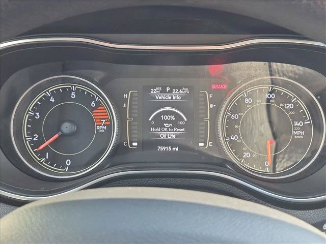 Used 2019 Jeep Cherokee Latitude w/ Popular Appearance Group FWD image 11
