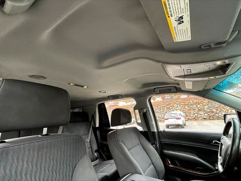 Used 2017 Chevrolet Tahoe LS image 19
