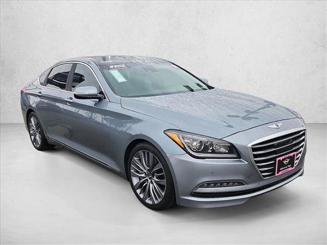 Used 2015 Hyundai Genesis 5.0 RWD image 3