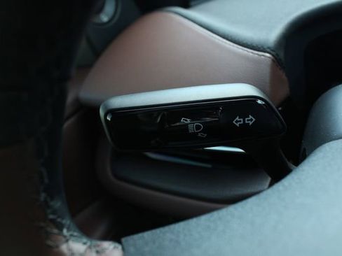 New 2026 Lincoln Navigator Reserve AWD/4WD image 41