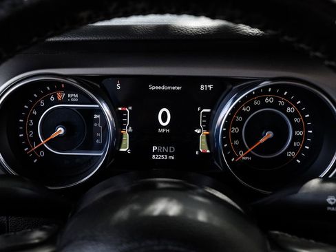 Used 2021 Jeep Gladiator Willys image 25