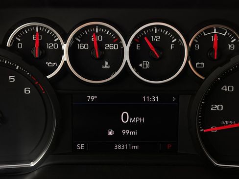 Used 2023 Chevrolet Tahoe LS image 16