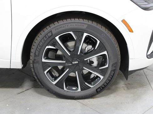 New 2026 Lincoln Nautilus Reserve image 11