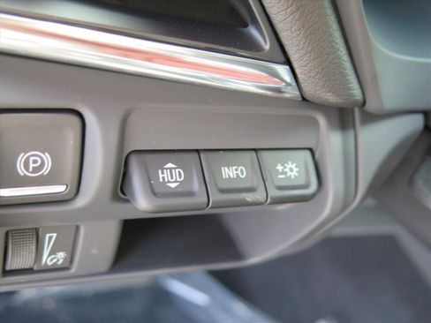 New 2026 Cadillac CT4 V image 14