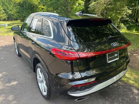 Certified 2025 Audi Q5 Premium Plus w/ Premium Plus AWD/4WD image 21