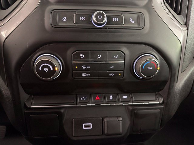 Used 2020 Chevrolet Silverado 1500 Custom w/ Custom Value Package RWD image 27