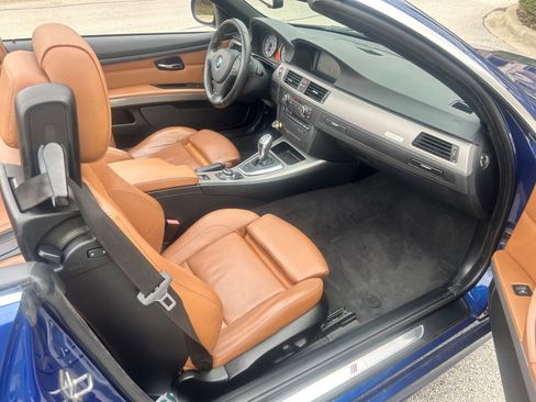 Used 2012 BMW 335is Convertible image 11