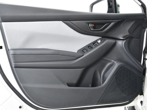 Used 2023 Subaru Crosstrek 2.0i Premium image 25