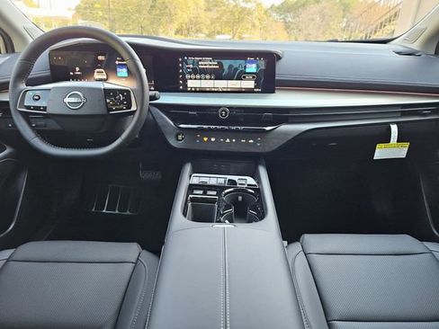 New 2026 Nissan Murano SL image 14