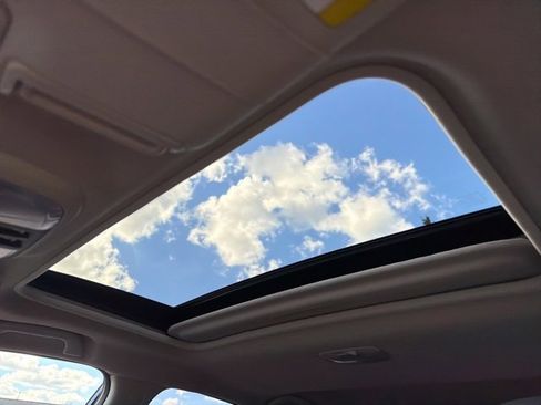 Used 2023 Subaru Crosstrek 2.5i Limited image 24