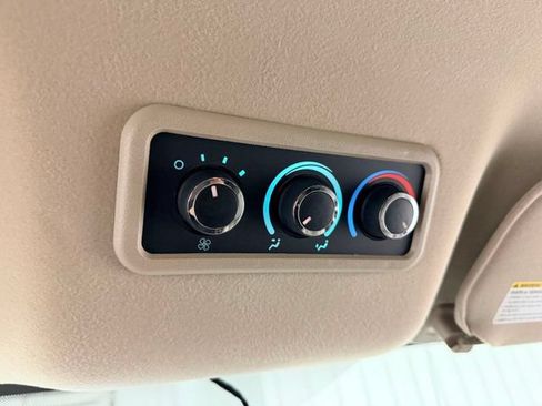 Certified 2025 Chevrolet Express 3500 LS RWD image 15