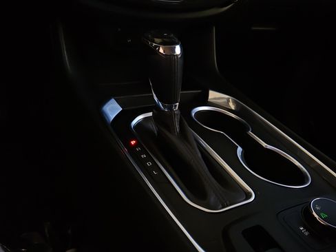 Used 2019 Chevrolet Traverse RS w/ LPO, Cargo Package image 19