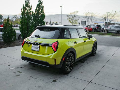 Used 2025 MINI Cooper S image 10