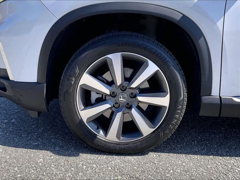 Certified 2023 Honda Pilot Elite image 7