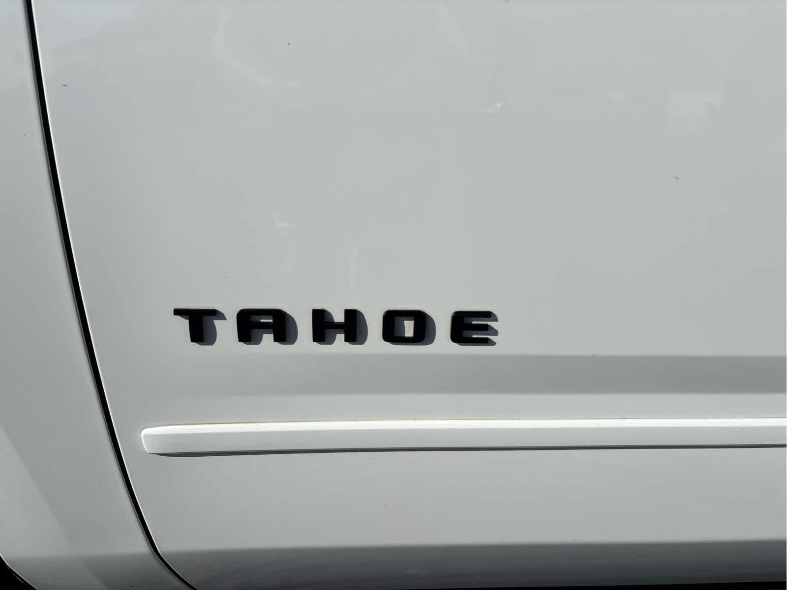 Used 2018 Chevrolet Tahoe Premier AWD/4WD image 15