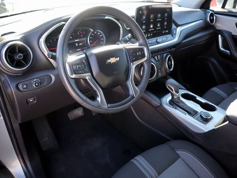 Used 2025 Chevrolet Blazer LT image 20