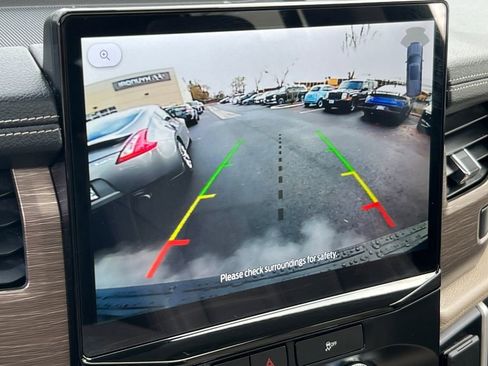 Used 2024 Ford Expedition Max Limited image 18