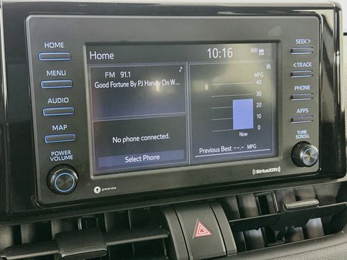 Used 2022 Toyota RAV4 XLE AWD/4WD image 21