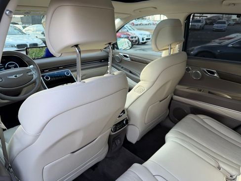 Used 2022 Genesis GV80 2.5T w/ Prestige Package 04 image 26